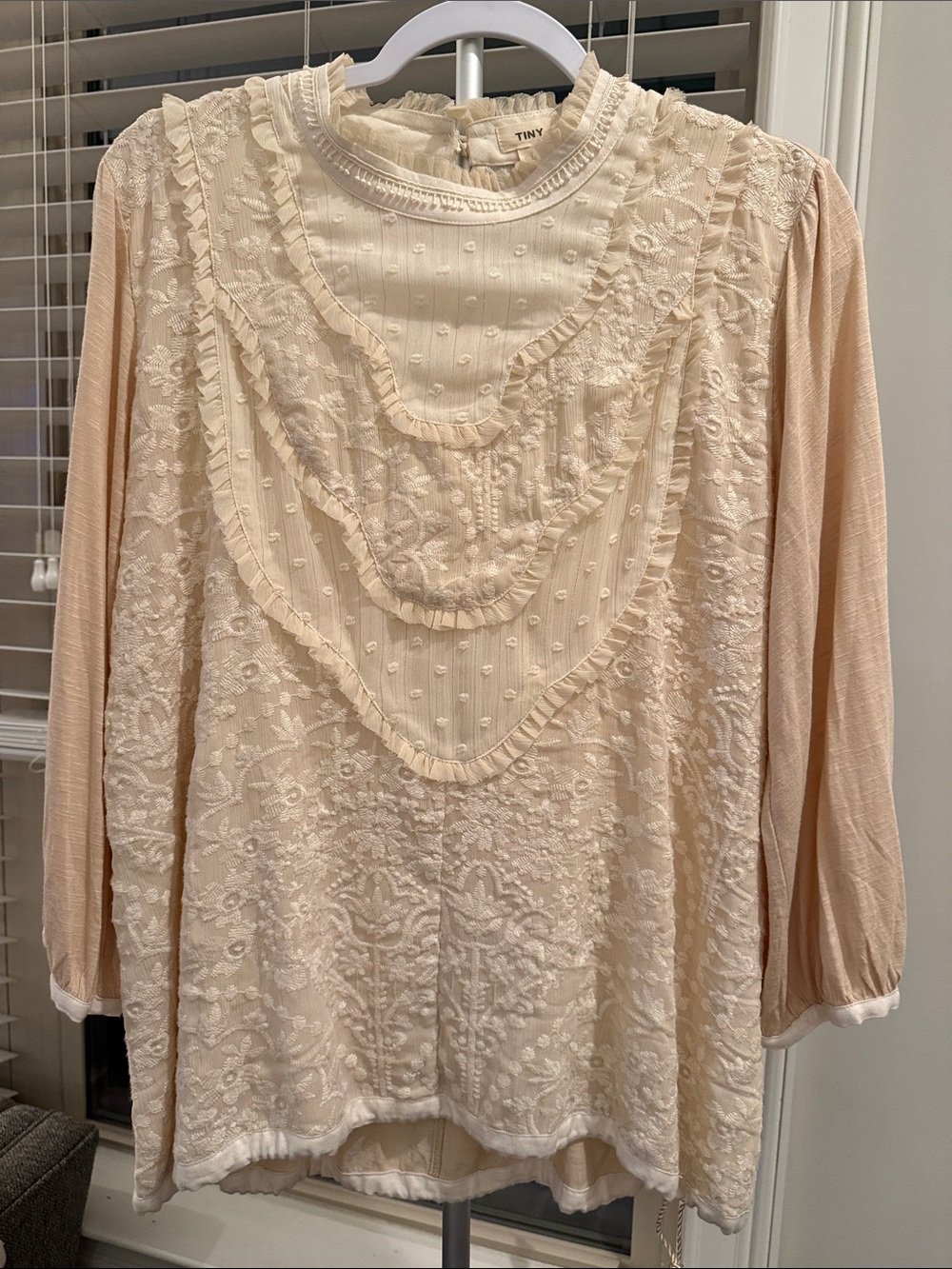 Tiny Cream Lace Ruffle Long-Sleeve Top